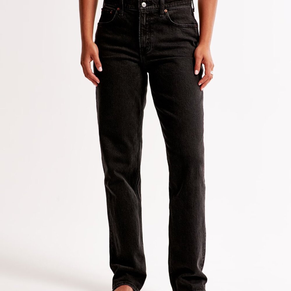 Abercrombie & Fitch Straight Leg Jeans in Black Wash - Picture 2 of 8